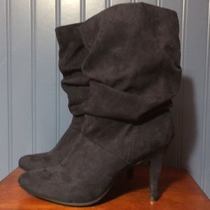 Navy slouch mid calf/ankle boot